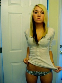 Amazing amateur deepthroat