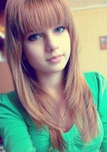 Brunette hottie Amara