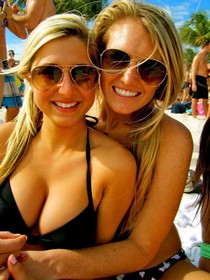 Big tit toon porn